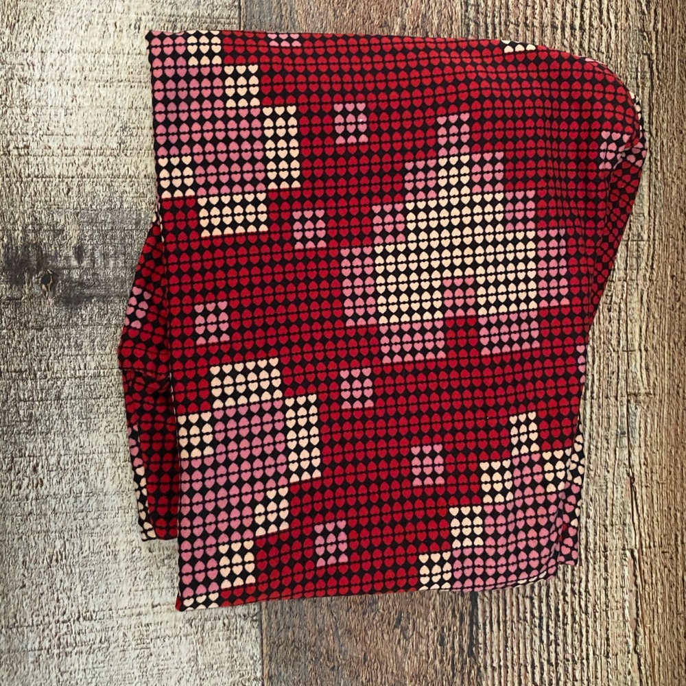 Lularoe one size heart leggings
